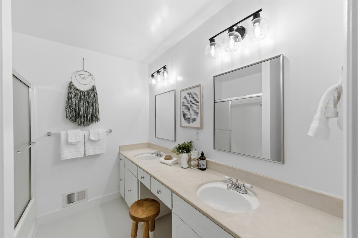 Detail Gallery Image 24 of 33 For 3408 Spyglass Dr, San Mateo,  CA 94403 - 4 Beds | 2 Baths