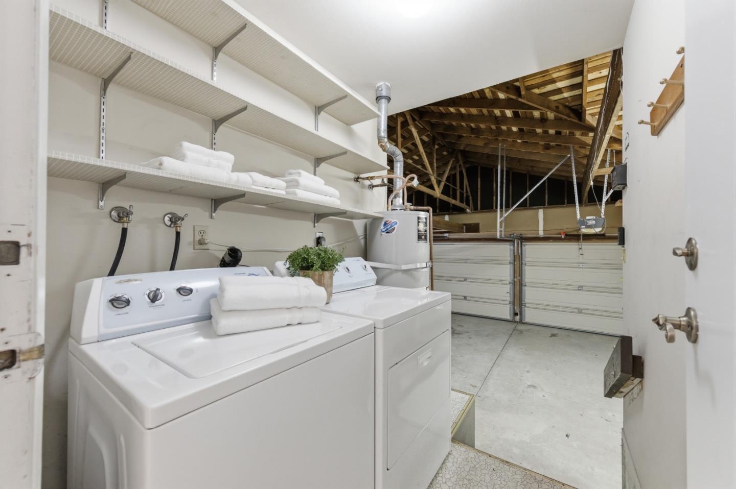 Detail Gallery Image 31 of 33 For 3408 Spyglass Dr, San Mateo,  CA 94403 - 4 Beds | 2 Baths