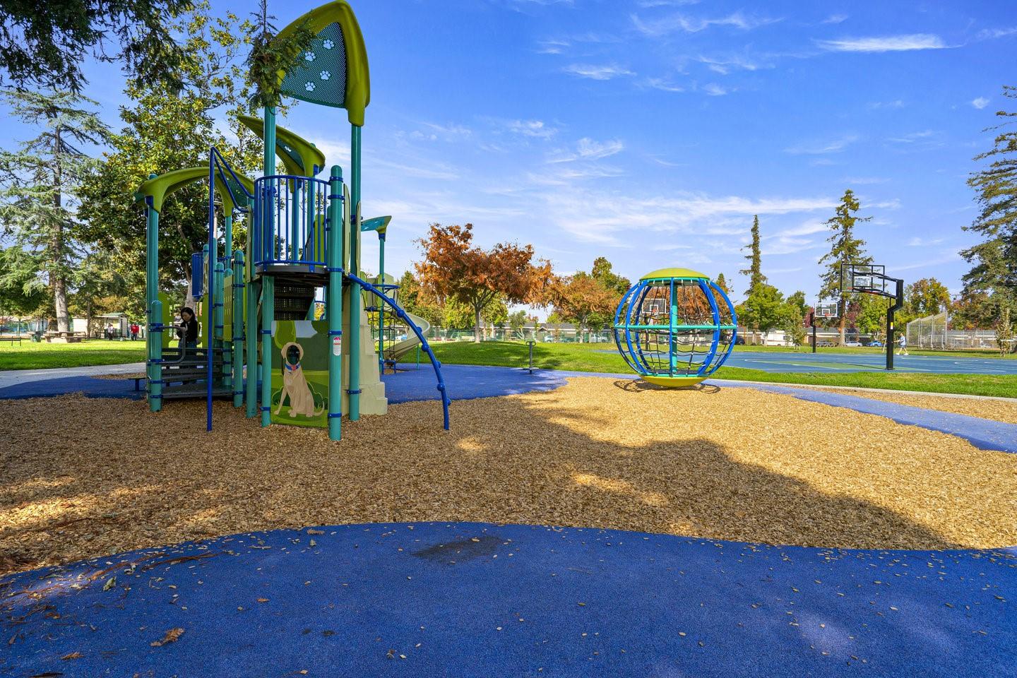 Detail Gallery Image 21 of 30 For 1799 Bradford Way, San Jose,  CA 95124 - – Beds | – Baths