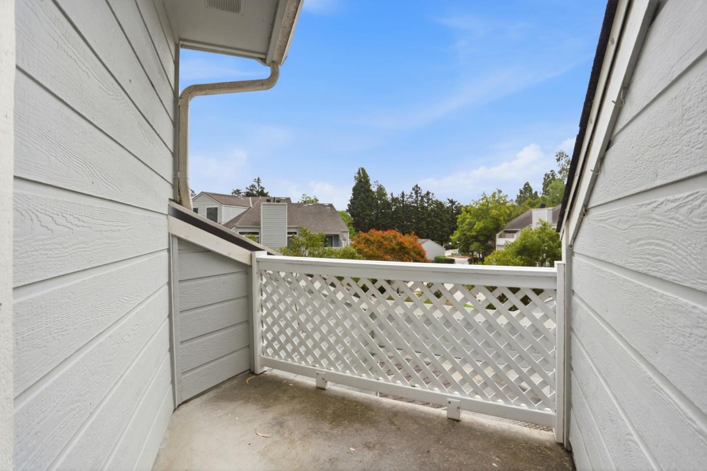 Detail Gallery Image 16 of 32 For 2621 Willowbrook Ln #110,  Aptos,  CA 95003 - 3 Beds | 2 Baths