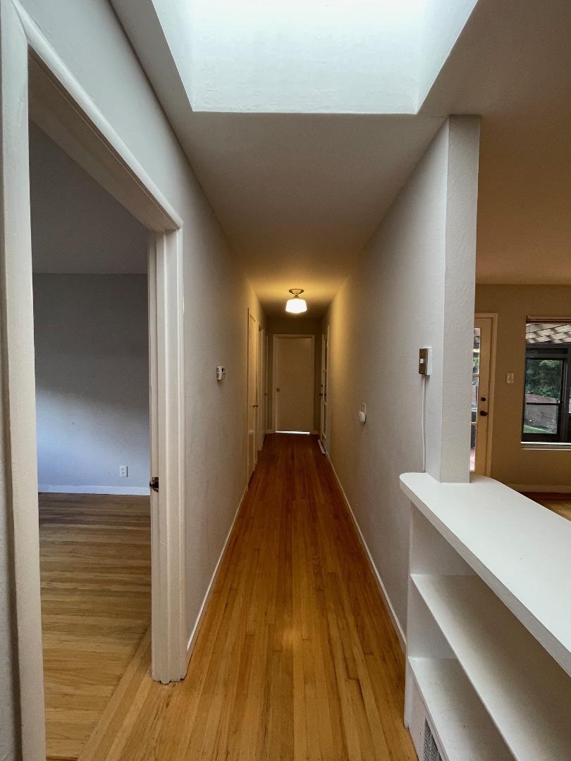 Detail Gallery Image 7 of 19 For 1411 Cabrillo, Burlingame,  CA 94010 - 3 Beds | 1 Baths