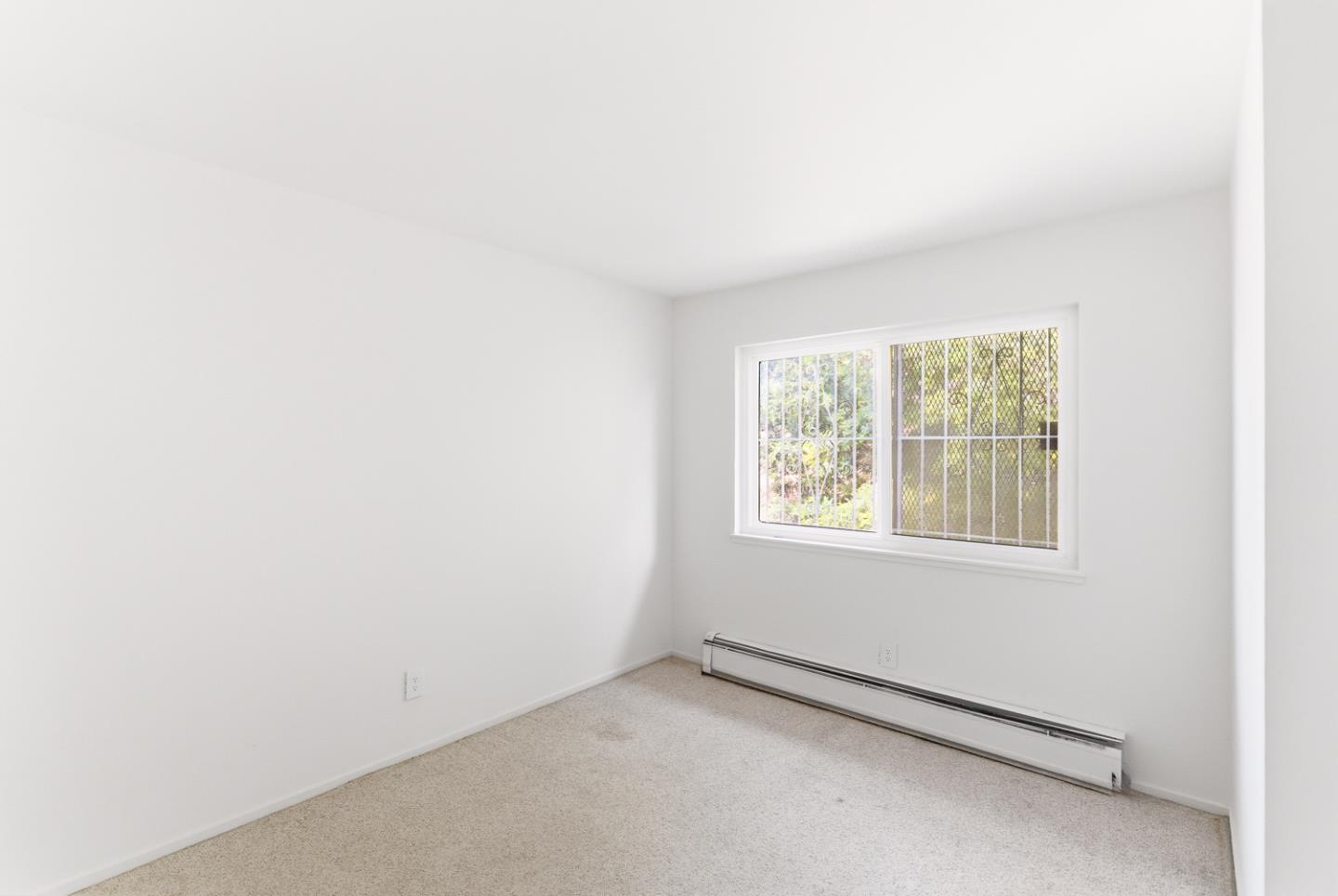 Detail Gallery Image 19 of 31 For 141 Marlin Ct, San Francisco,  CA 94124 - 3 Beds | 2 Baths