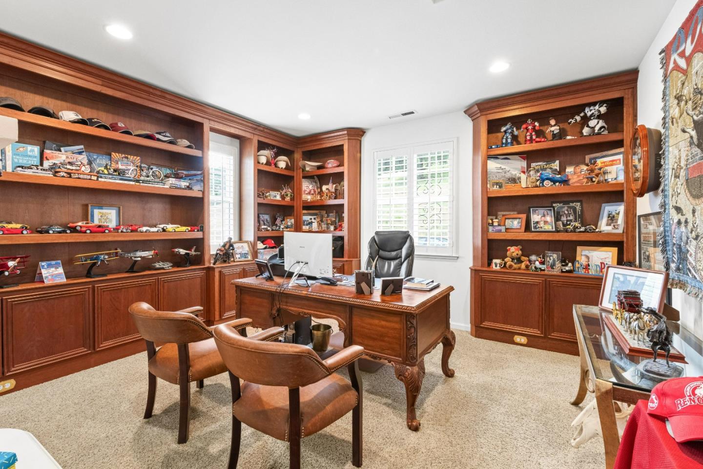 Detail Gallery Image 16 of 74 For 6560 Eagle Ridge Ct, Gilroy,  CA 95020 - 5 Beds | 3/1 Baths