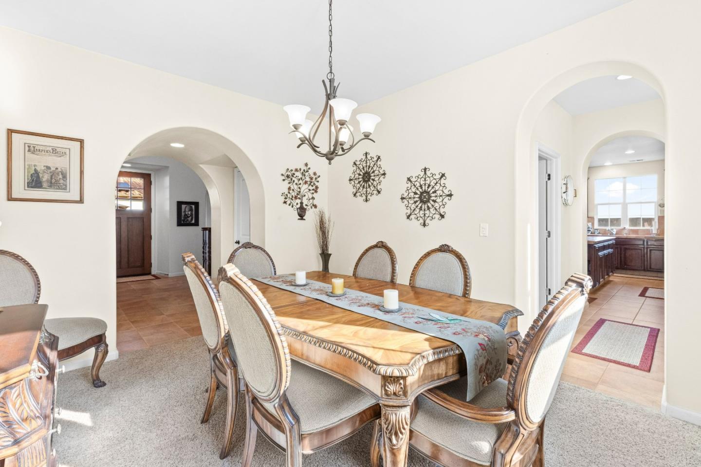 Detail Gallery Image 20 of 74 For 6560 Eagle Ridge Ct, Gilroy,  CA 95020 - 5 Beds | 3/1 Baths