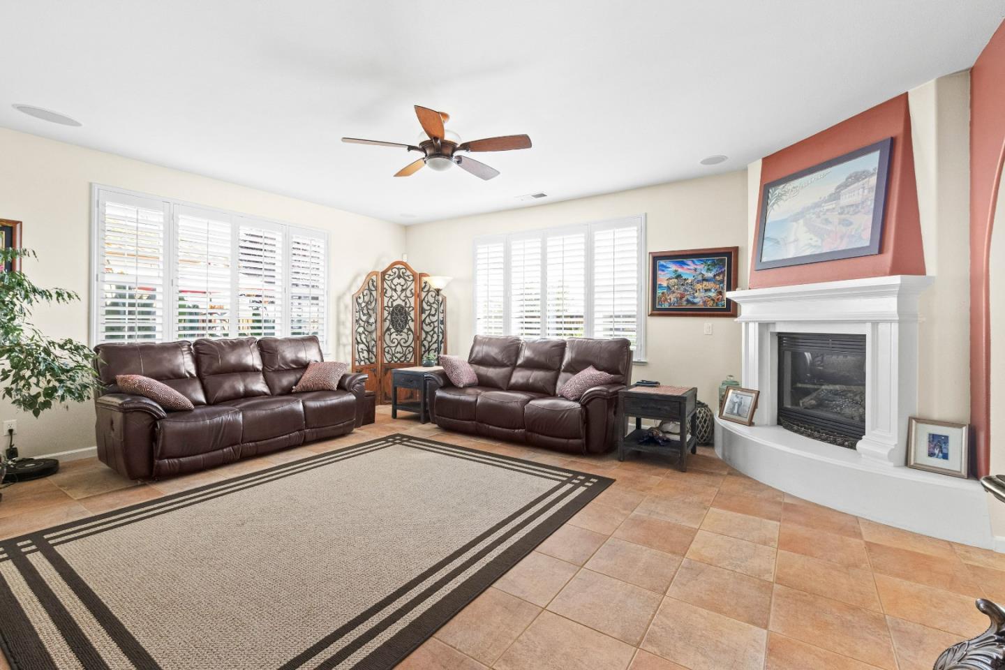 Detail Gallery Image 30 of 74 For 6560 Eagle Ridge Ct, Gilroy,  CA 95020 - 5 Beds | 3/1 Baths