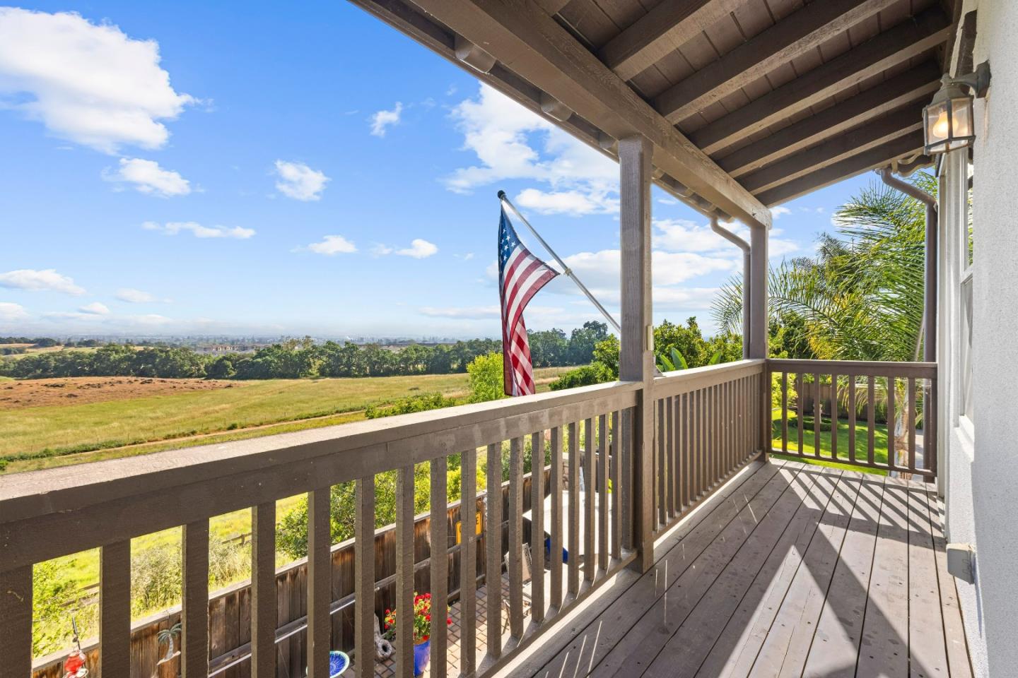 Detail Gallery Image 39 of 74 For 6560 Eagle Ridge Ct, Gilroy,  CA 95020 - 5 Beds | 3/1 Baths