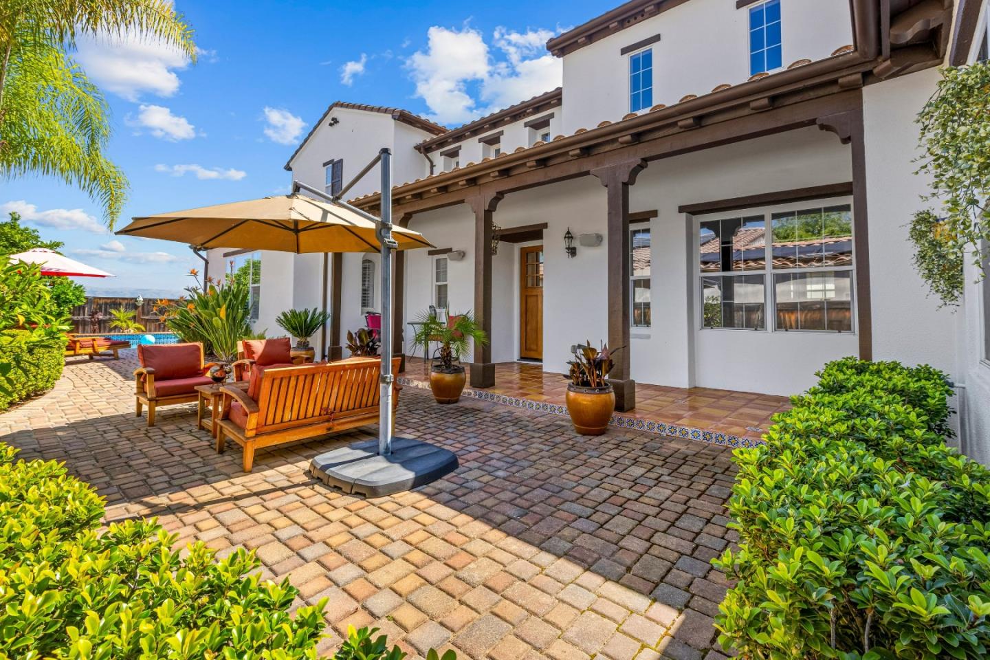 Detail Gallery Image 48 of 74 For 6560 Eagle Ridge Ct, Gilroy,  CA 95020 - 5 Beds | 3/1 Baths