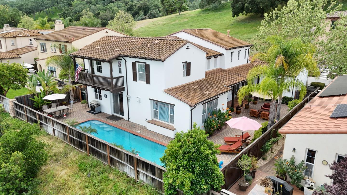 Detail Gallery Image 57 of 74 For 6560 Eagle Ridge Ct, Gilroy,  CA 95020 - 5 Beds | 3/1 Baths