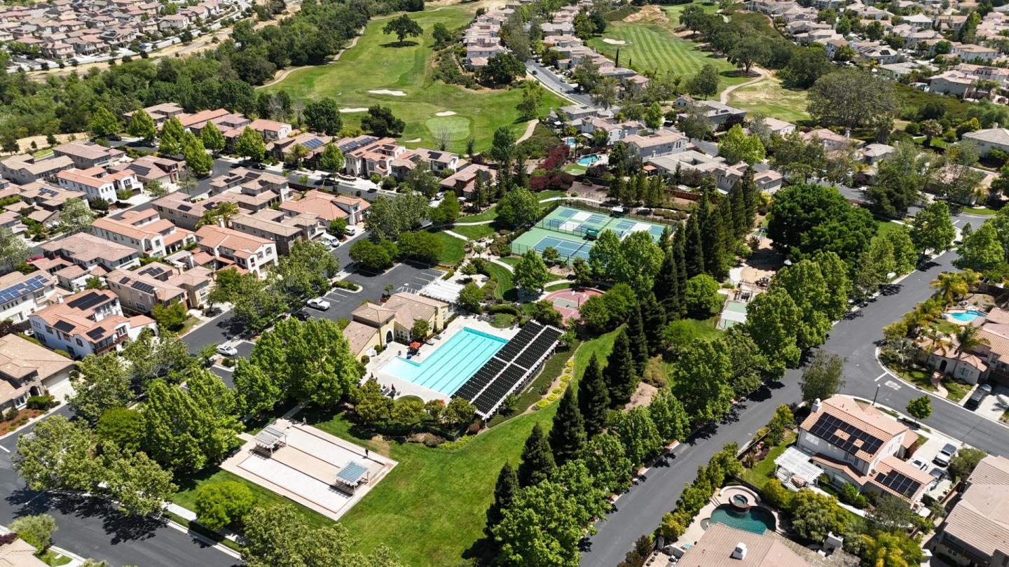 Detail Gallery Image 61 of 74 For 6560 Eagle Ridge Ct, Gilroy,  CA 95020 - 5 Beds | 3/1 Baths