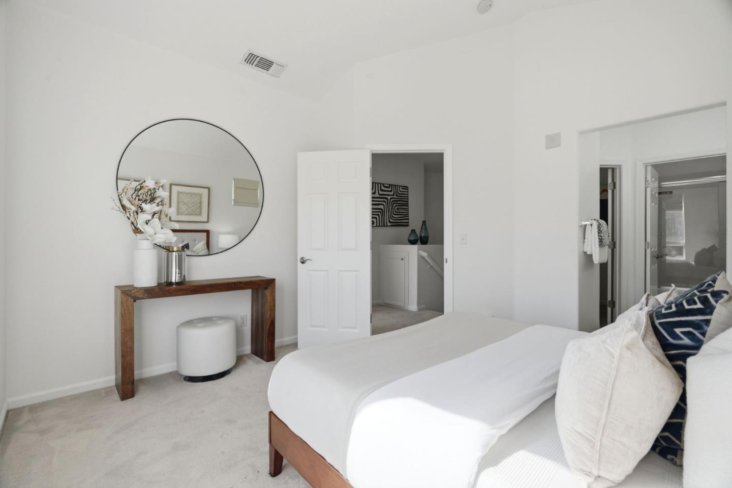 Detail Gallery Image 25 of 39 For 527 Marble Arch Ave, San Jose,  CA 95136 - 2 Beds | 2/1 Baths