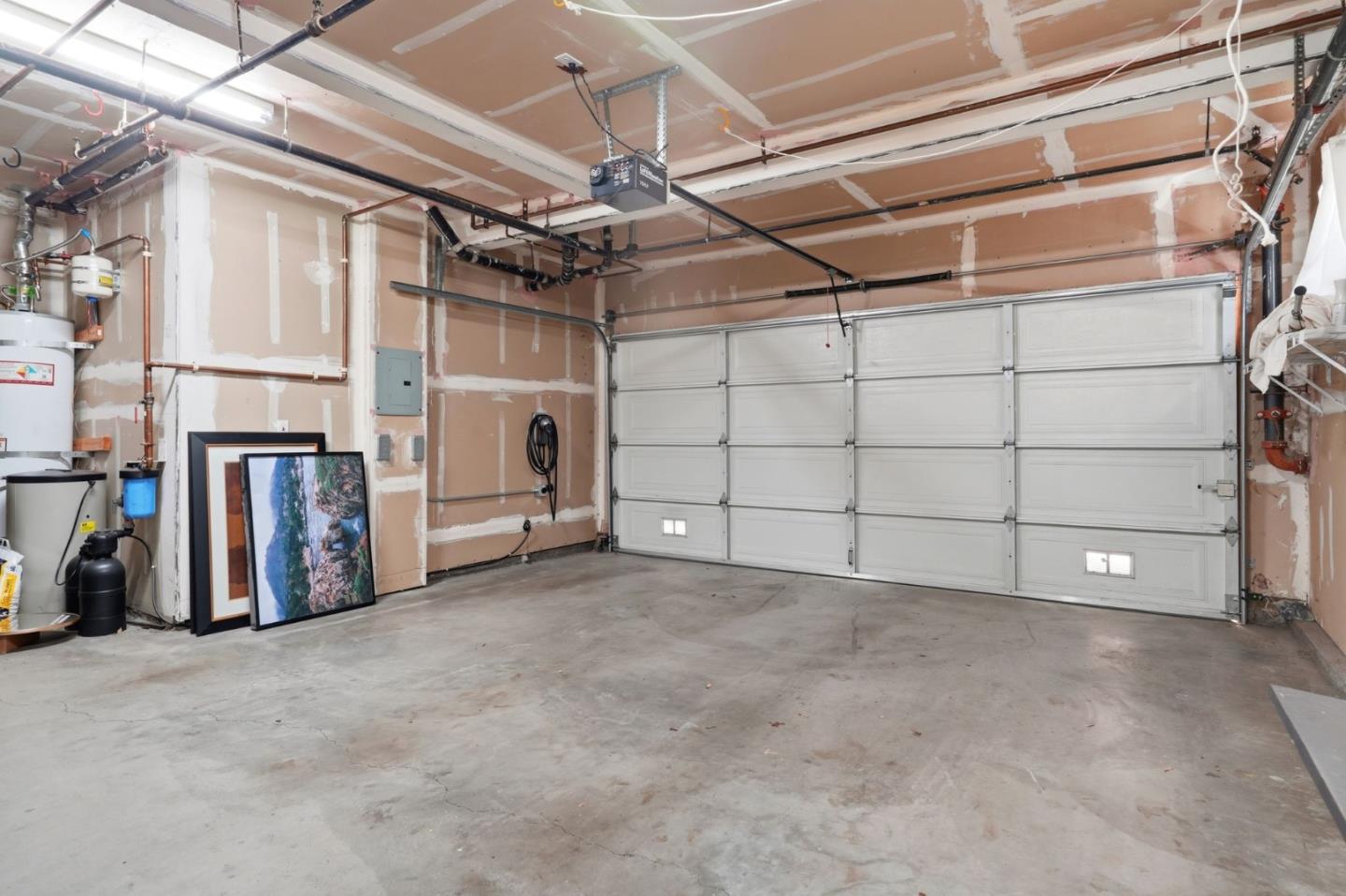 Detail Gallery Image 34 of 39 For 527 Marble Arch Ave, San Jose,  CA 95136 - 2 Beds | 2/1 Baths