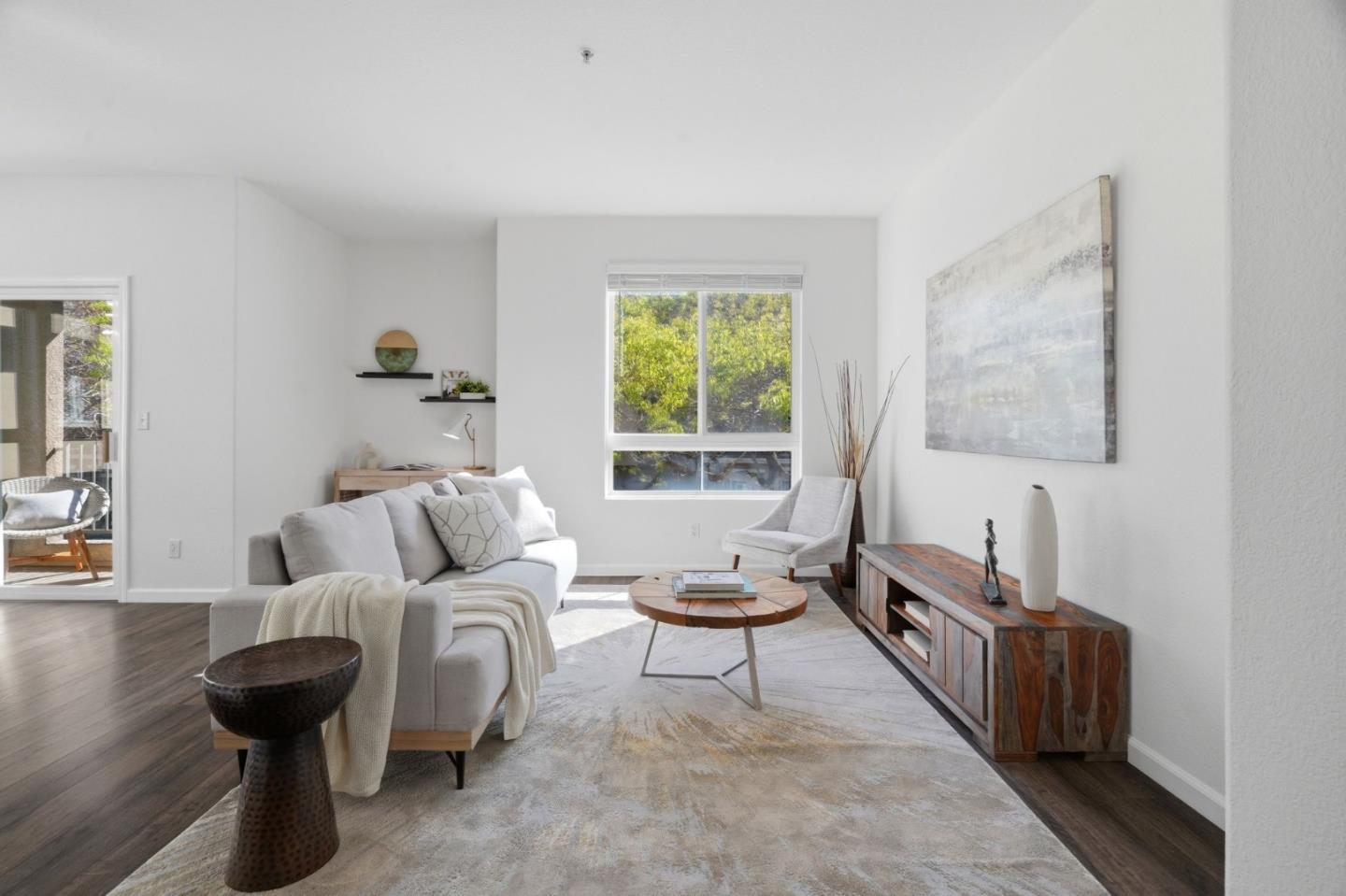 Detail Gallery Image 5 of 39 For 527 Marble Arch Ave, San Jose,  CA 95136 - 2 Beds | 2/1 Baths