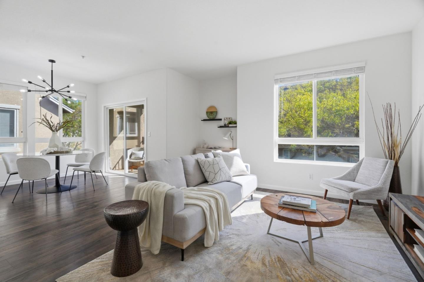 Detail Gallery Image 6 of 39 For 527 Marble Arch Ave, San Jose,  CA 95136 - 2 Beds | 2/1 Baths