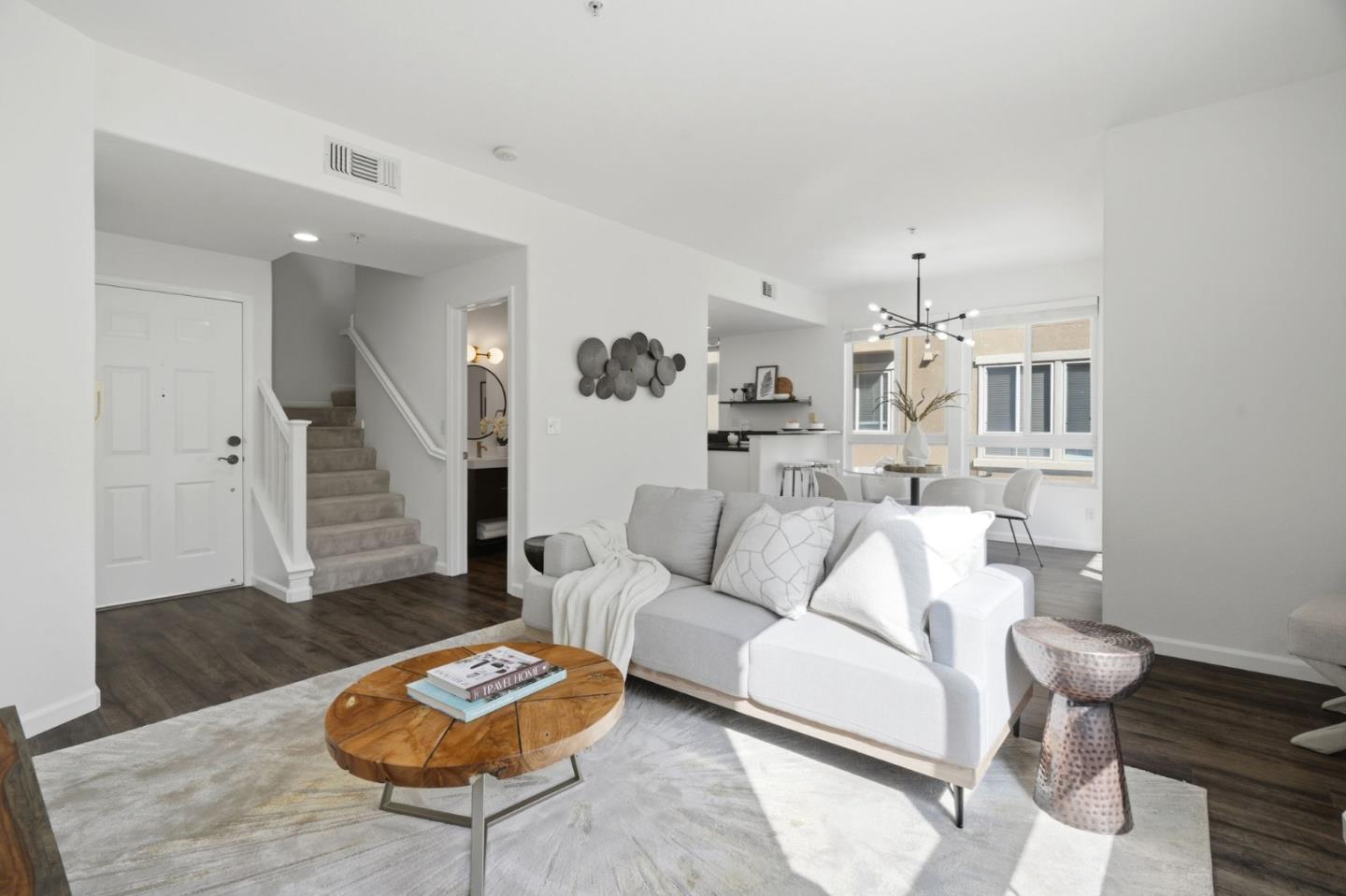 Detail Gallery Image 7 of 39 For 527 Marble Arch Ave, San Jose,  CA 95136 - 2 Beds | 2/1 Baths