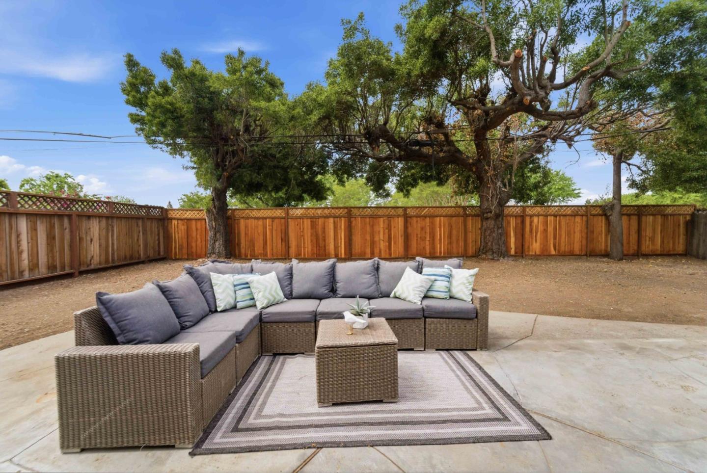 Detail Gallery Image 23 of 27 For 381 Manchester Ave, Campbell,  CA 95008 - 3 Beds | 2 Baths