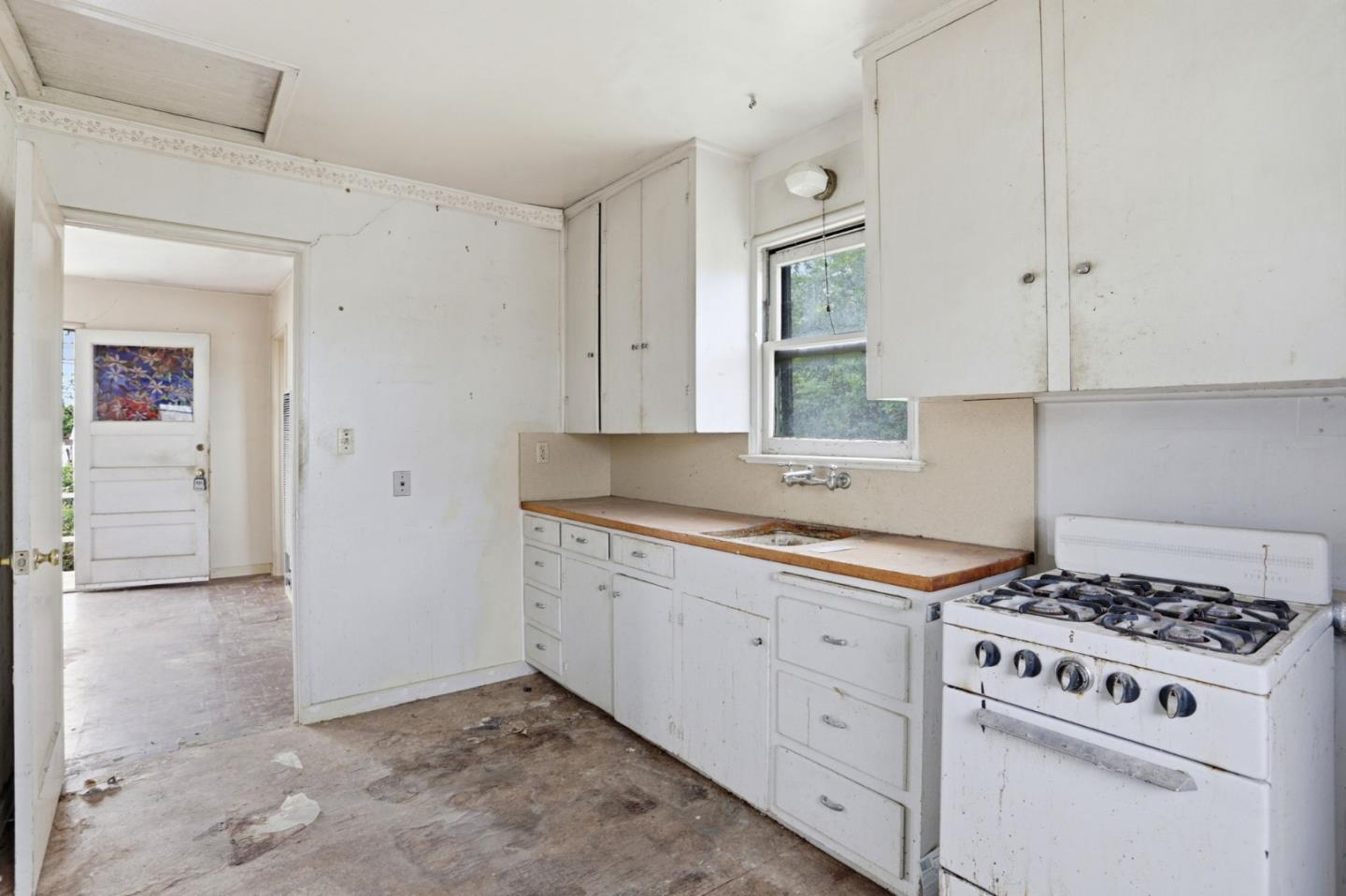 Detail Gallery Image 14 of 64 For 323 Gridley St, San Jose,  CA 95127 - – Beds | – Baths