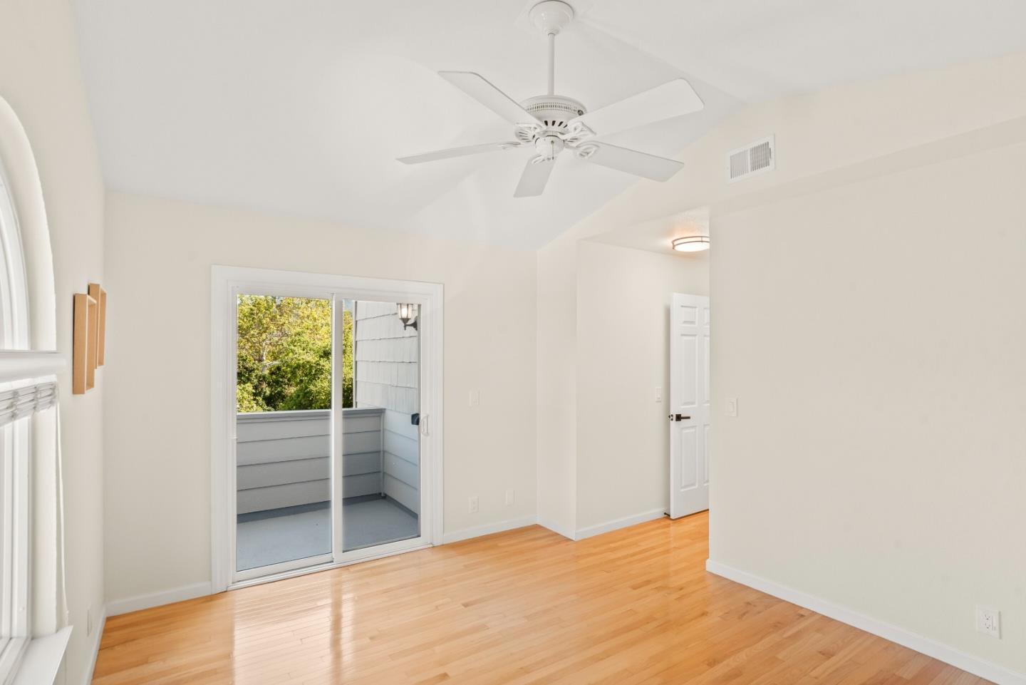 Photo #17: ML82041346 Listing: Photo #17