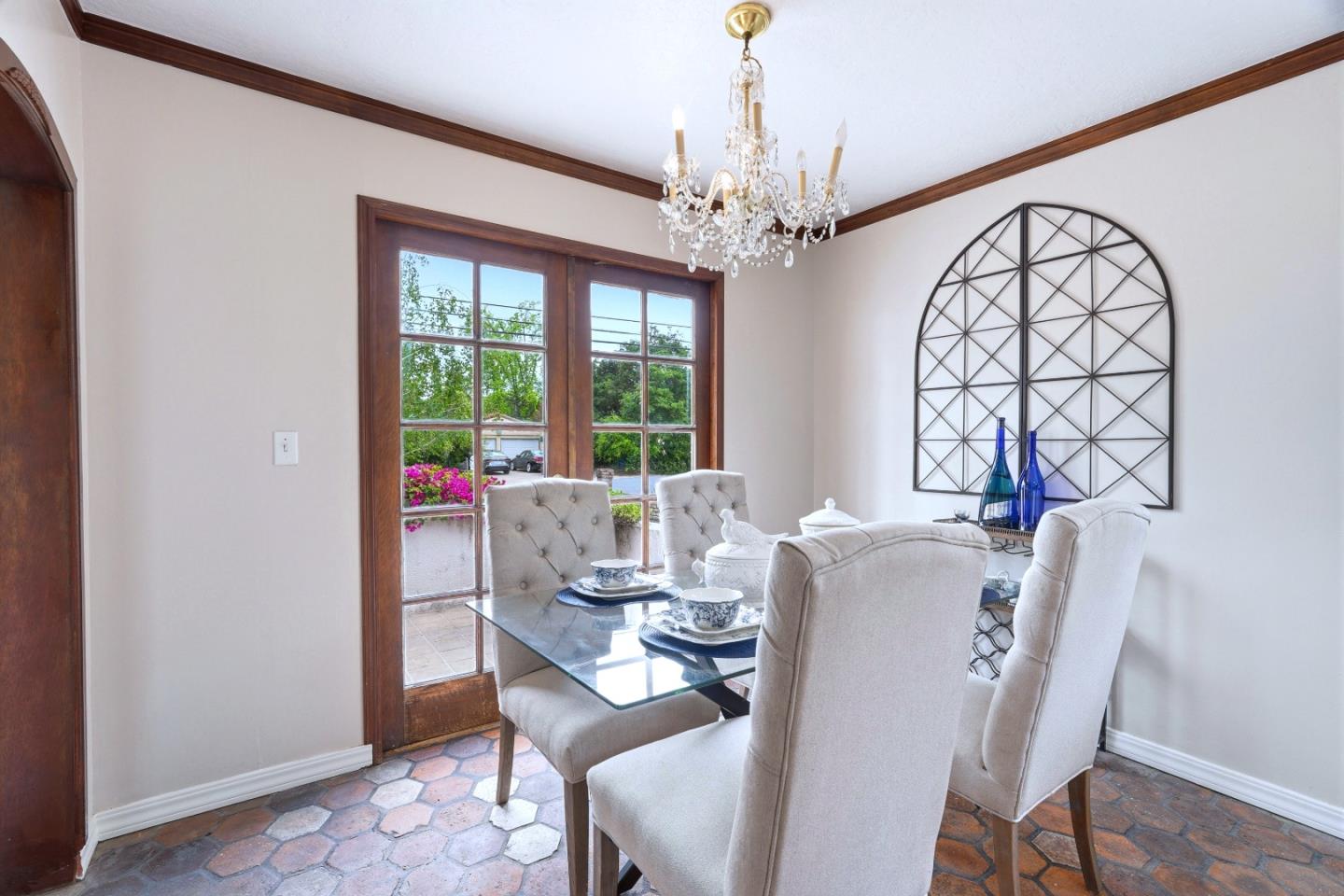 Detail Gallery Image 12 of 47 For 14175 Douglass Ln, Saratoga,  CA 95070 - 2 Beds | 1 Baths