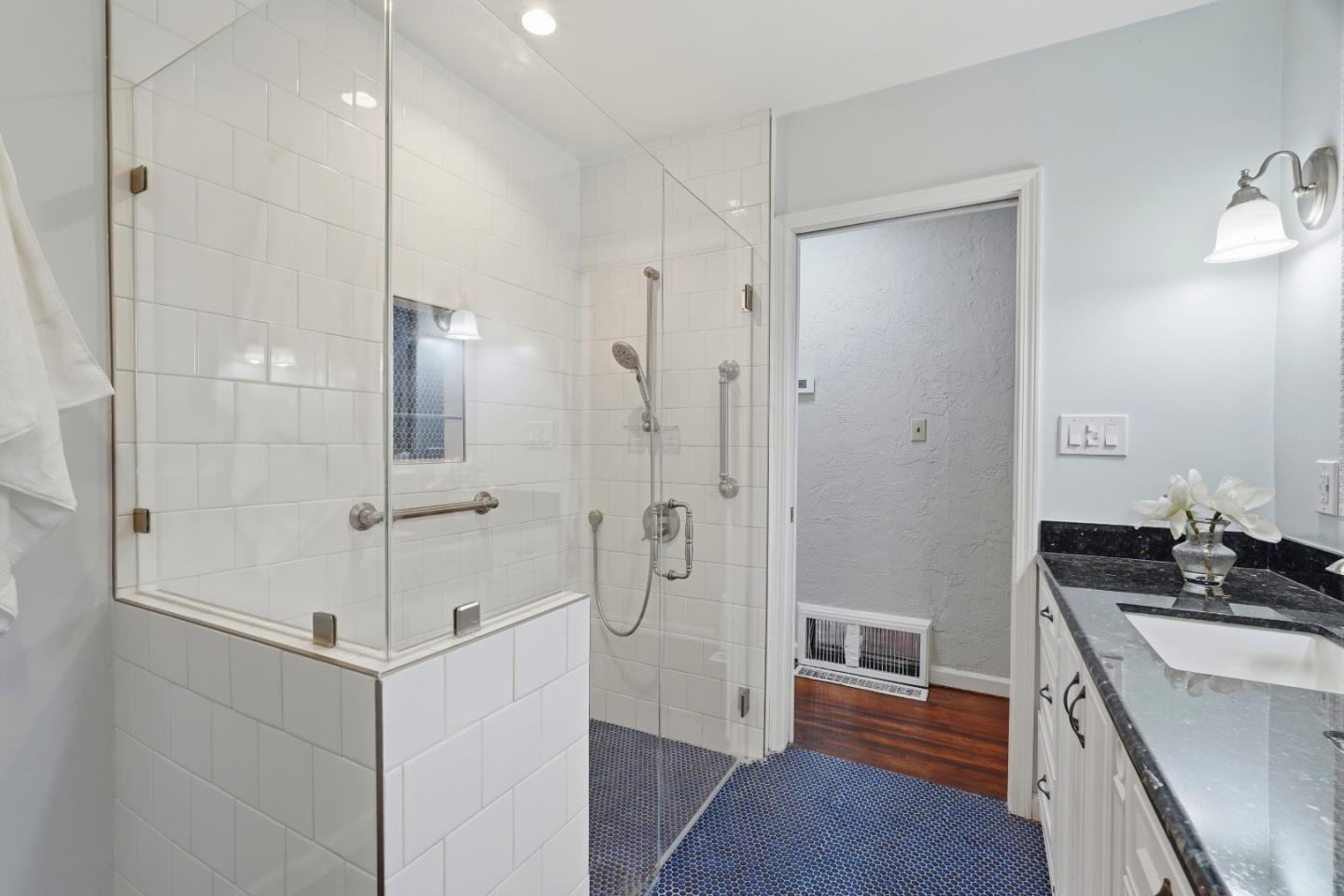 Detail Gallery Image 24 of 47 For 14175 Douglass Ln, Saratoga,  CA 95070 - 2 Beds | 1 Baths