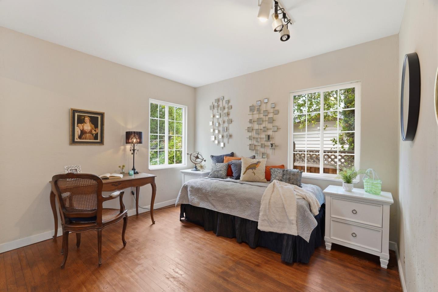 Detail Gallery Image 25 of 47 For 14175 Douglass Ln, Saratoga,  CA 95070 - 2 Beds | 1 Baths