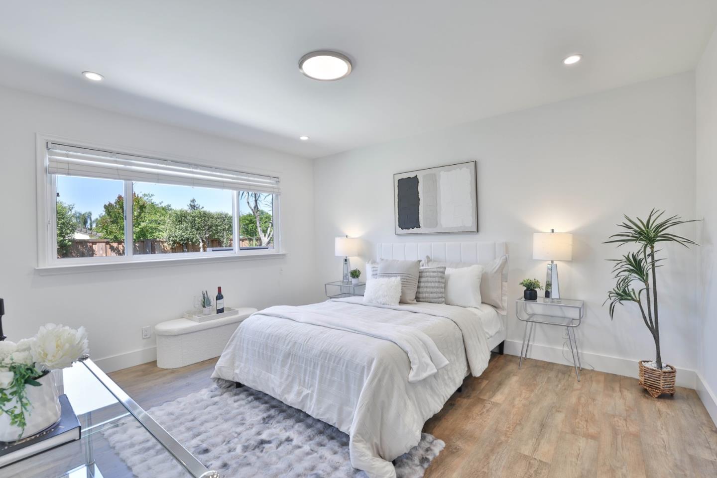 Detail Gallery Image 13 of 32 For 5953 Shawcroft Dr, San Jose,  CA 95123 - 4 Beds | 2 Baths