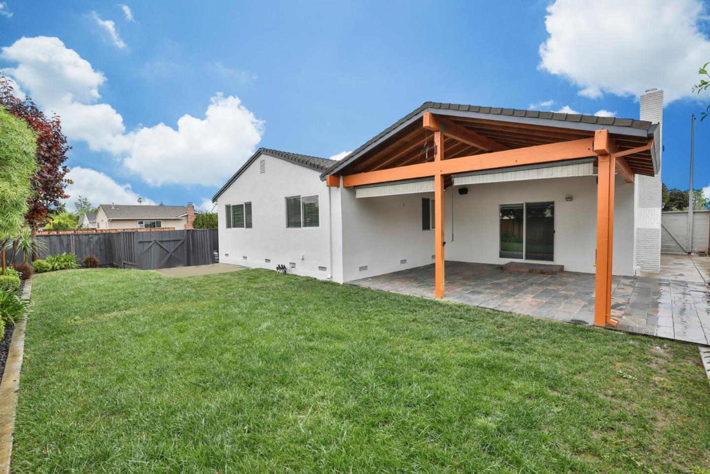 Detail Gallery Image 20 of 32 For 5953 Shawcroft Dr, San Jose,  CA 95123 - 4 Beds | 2 Baths