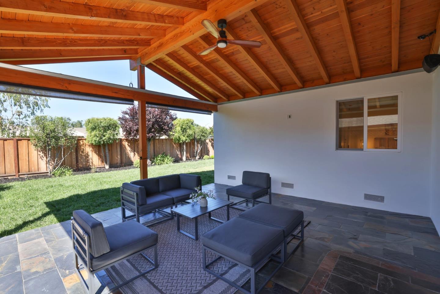 Detail Gallery Image 23 of 32 For 5953 Shawcroft Dr, San Jose,  CA 95123 - 4 Beds | 2 Baths