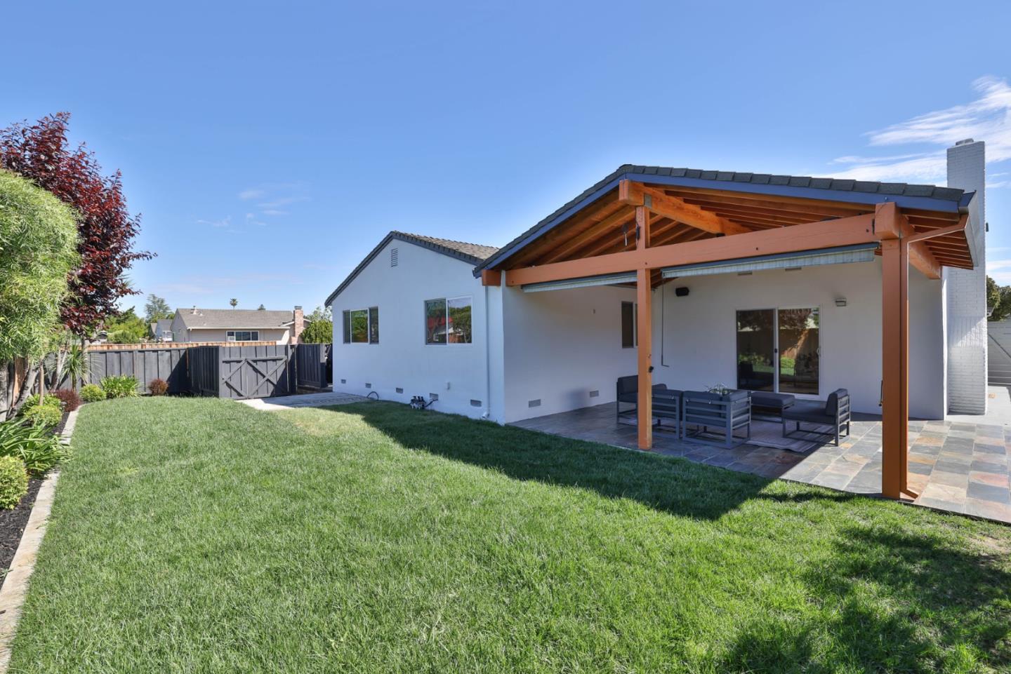 Detail Gallery Image 24 of 32 For 5953 Shawcroft Dr, San Jose,  CA 95123 - 4 Beds | 2 Baths