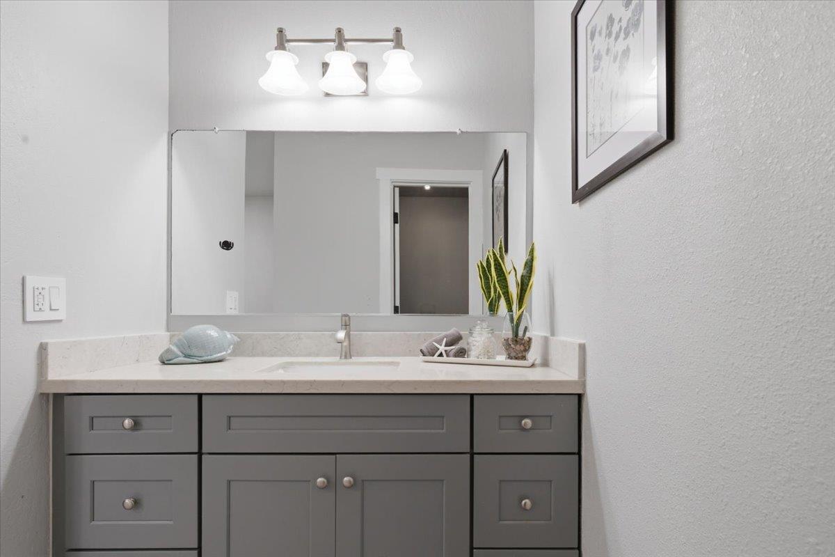 Detail Gallery Image 17 of 49 For 5836 Santa Teresa Blvd, San Jose,  CA 95123 - 7 Beds | 4 Baths