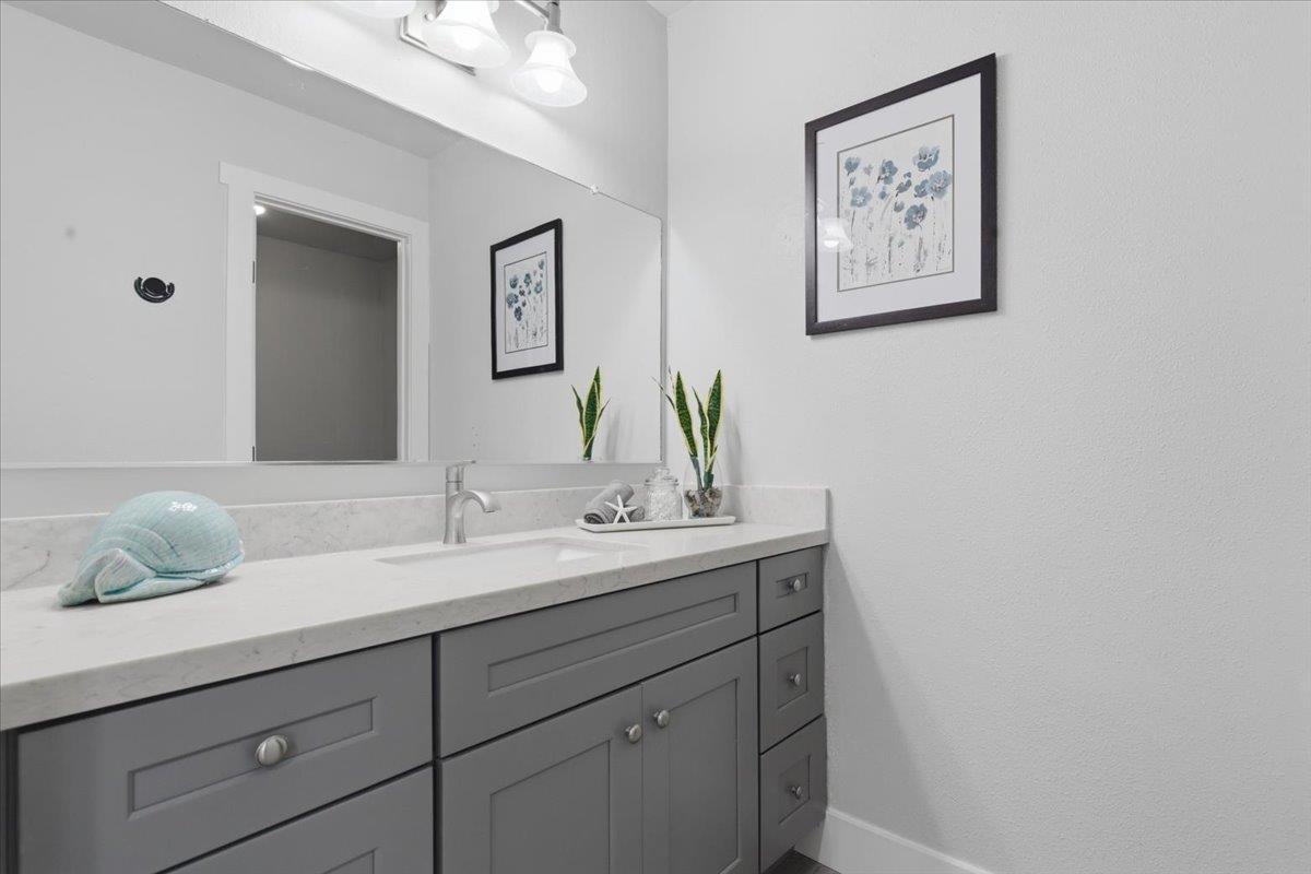 Detail Gallery Image 19 of 49 For 5836 Santa Teresa Blvd, San Jose,  CA 95123 - 7 Beds | 4 Baths