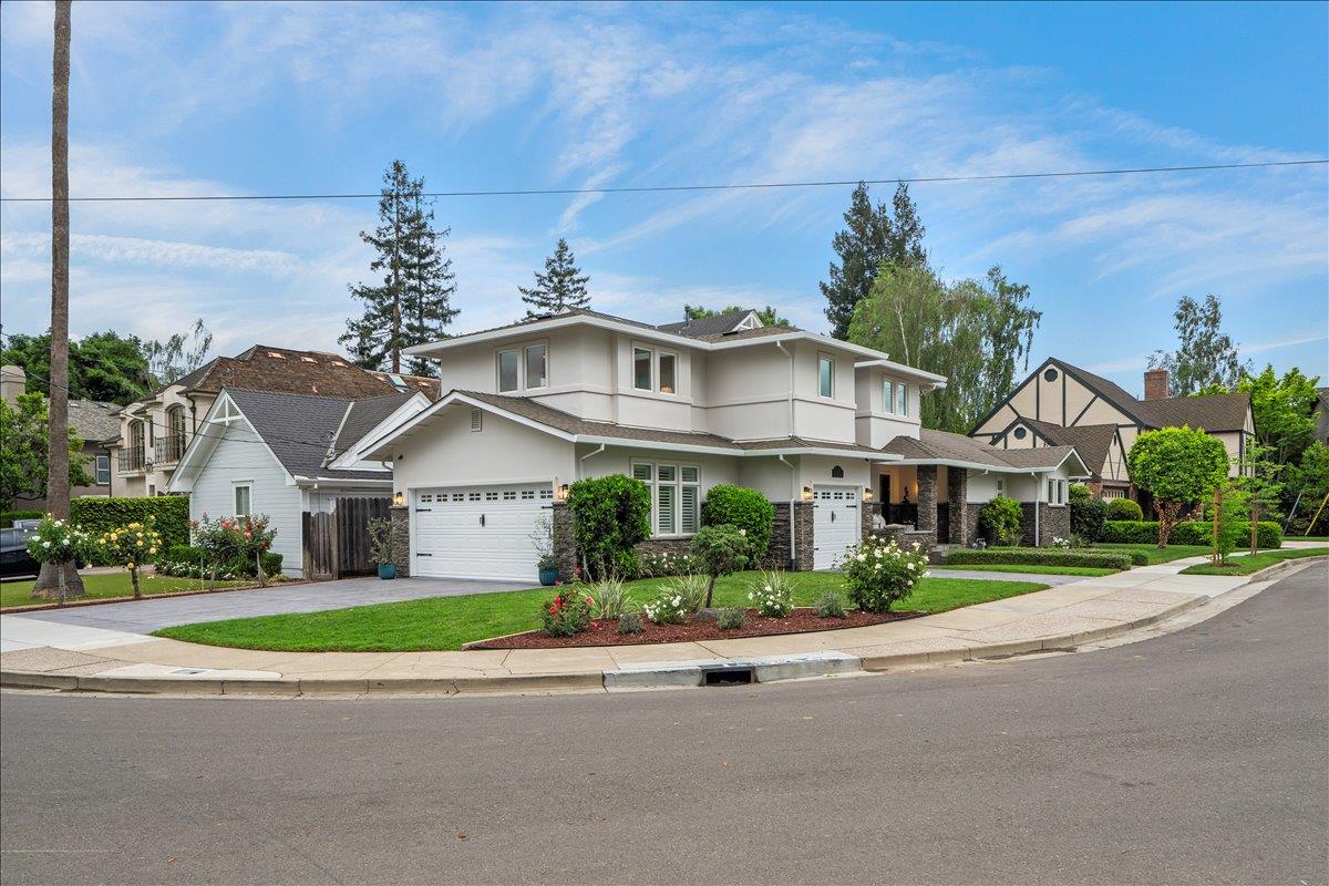 Detail Gallery Image 4 of 64 For 1130 Nevada Ave, San Jose,  CA 95125 - 4 Beds | 3/1 Baths