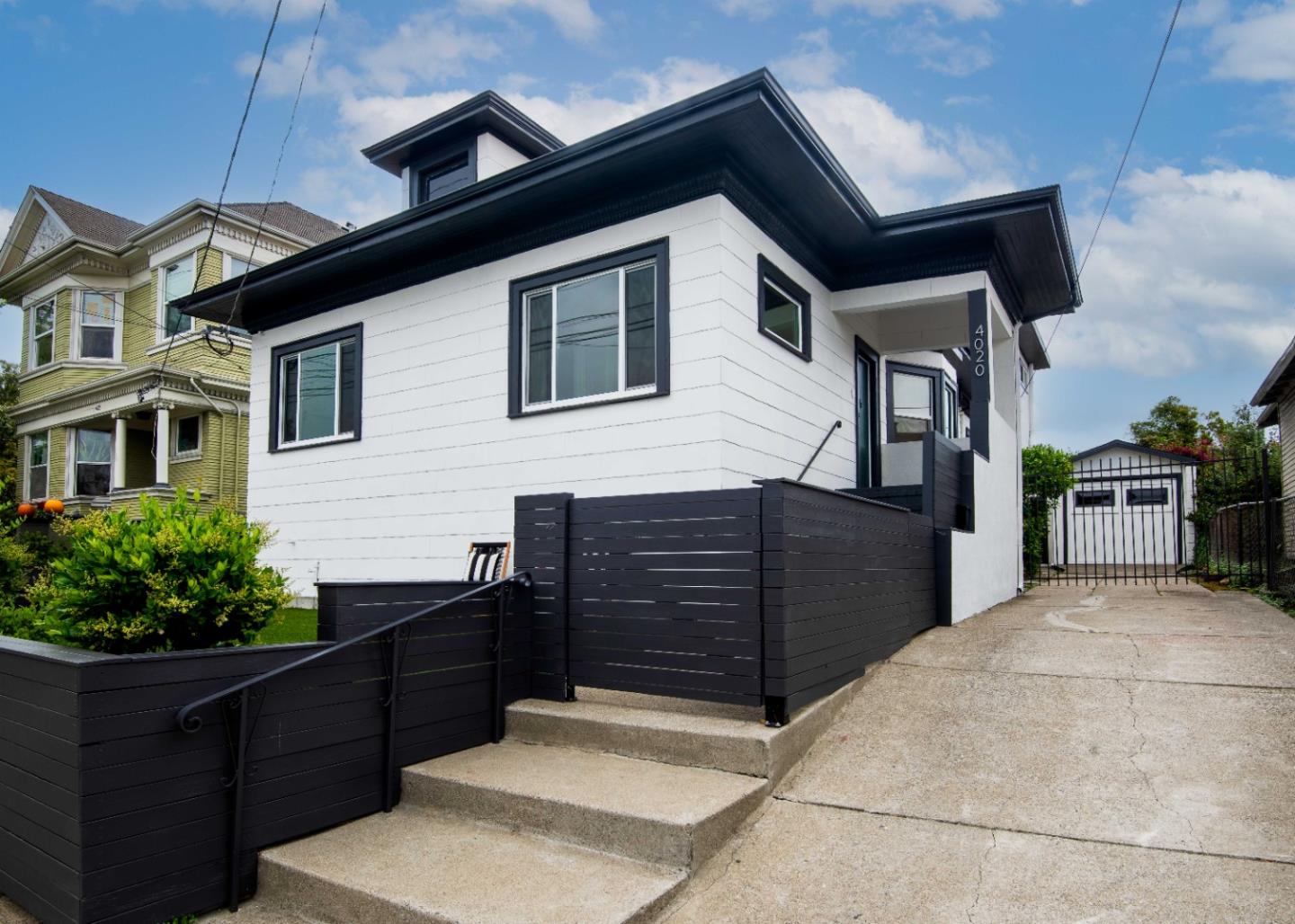 Front Image Thumbnail for ML82041353