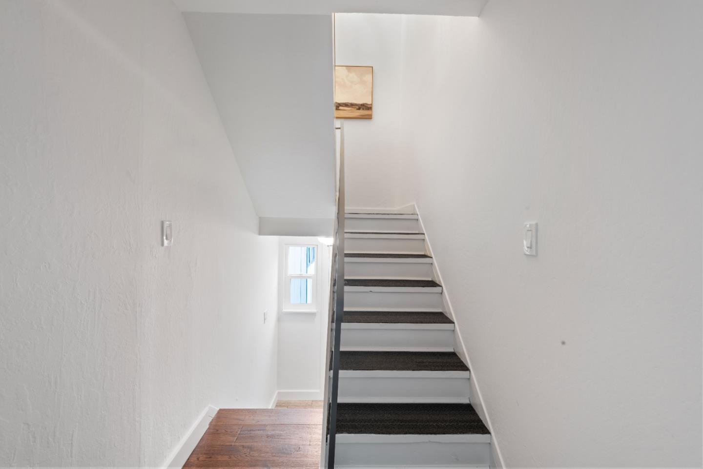 Detail Gallery Image 23 of 36 For 4020 West St, Emeryville,  CA 94608 - 5 Beds | 2/1 Baths