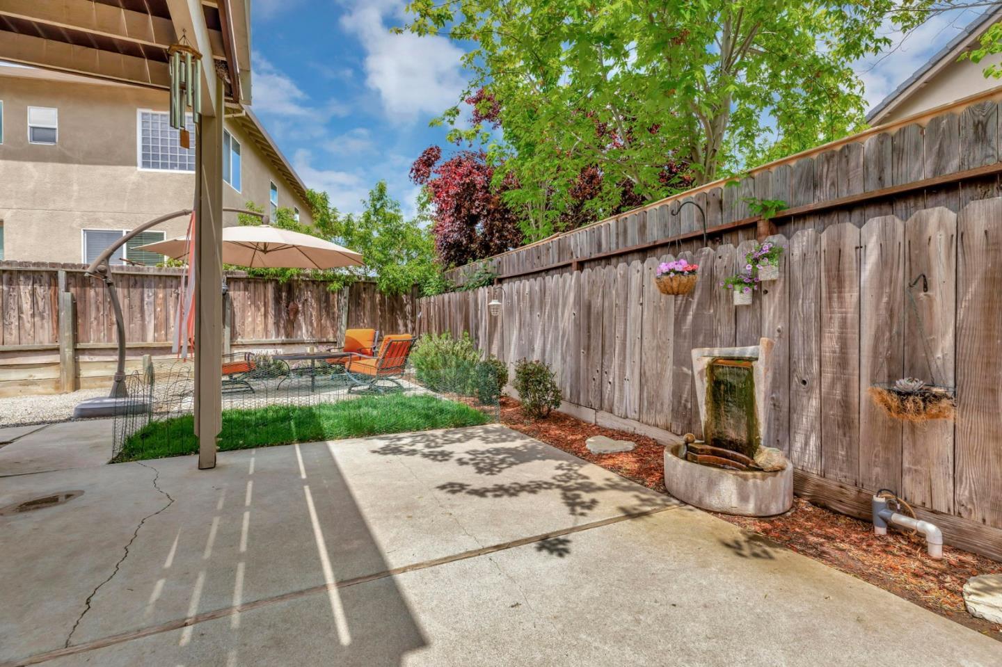 Detail Gallery Image 52 of 57 For 1951 Calistoga Dr, Hollister,  CA 95023 - 4 Beds | 2/1 Baths