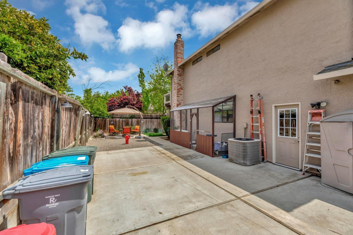 Detail Gallery Image 55 of 57 For 1951 Calistoga Dr, Hollister,  CA 95023 - 4 Beds | 2/1 Baths