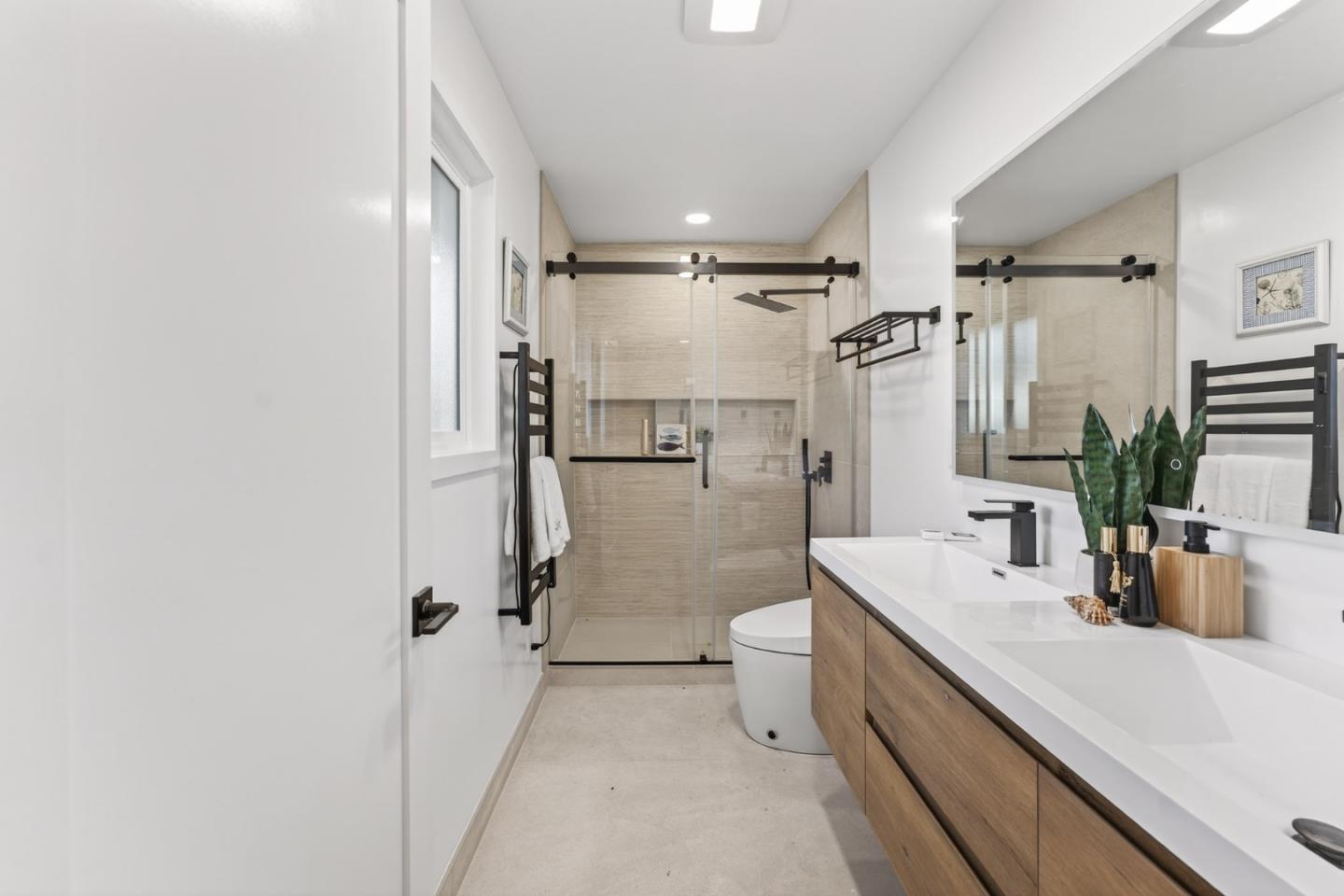 Detail Gallery Image 14 of 31 For 633 San Miguel Ave, Santa Clara,  CA 95050 - 3 Beds | 3 Baths