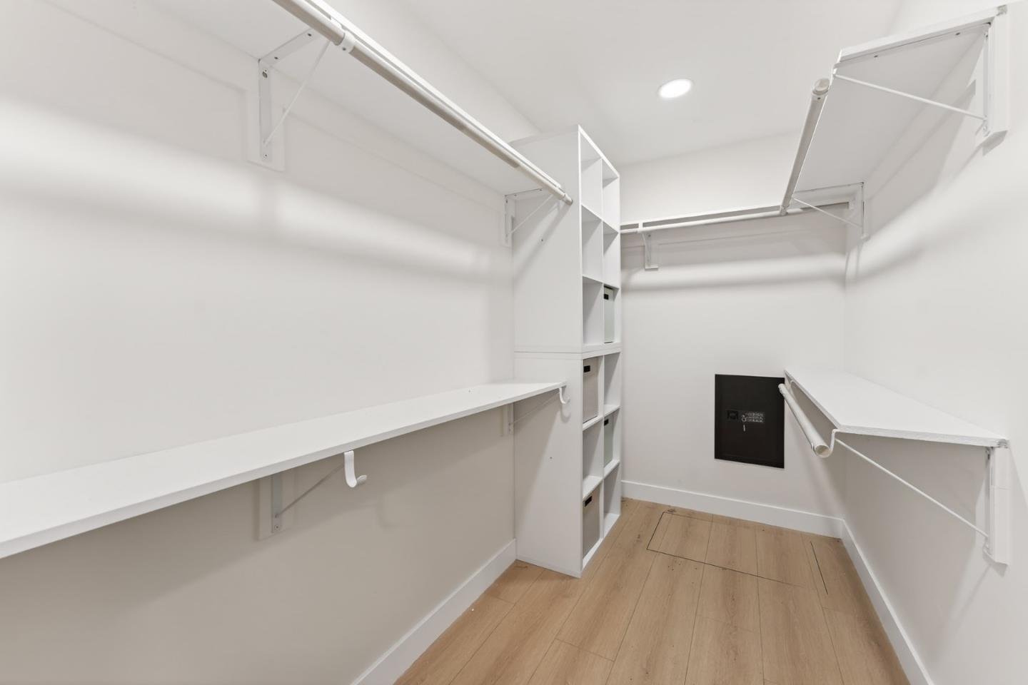 Detail Gallery Image 18 of 31 For 633 San Miguel Ave, Santa Clara,  CA 95050 - 3 Beds | 3 Baths