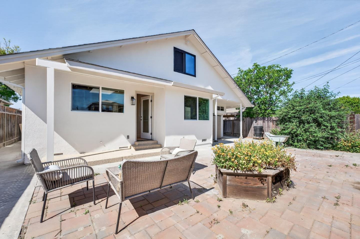 Detail Gallery Image 22 of 31 For 633 San Miguel Ave, Santa Clara,  CA 95050 - 3 Beds | 3 Baths