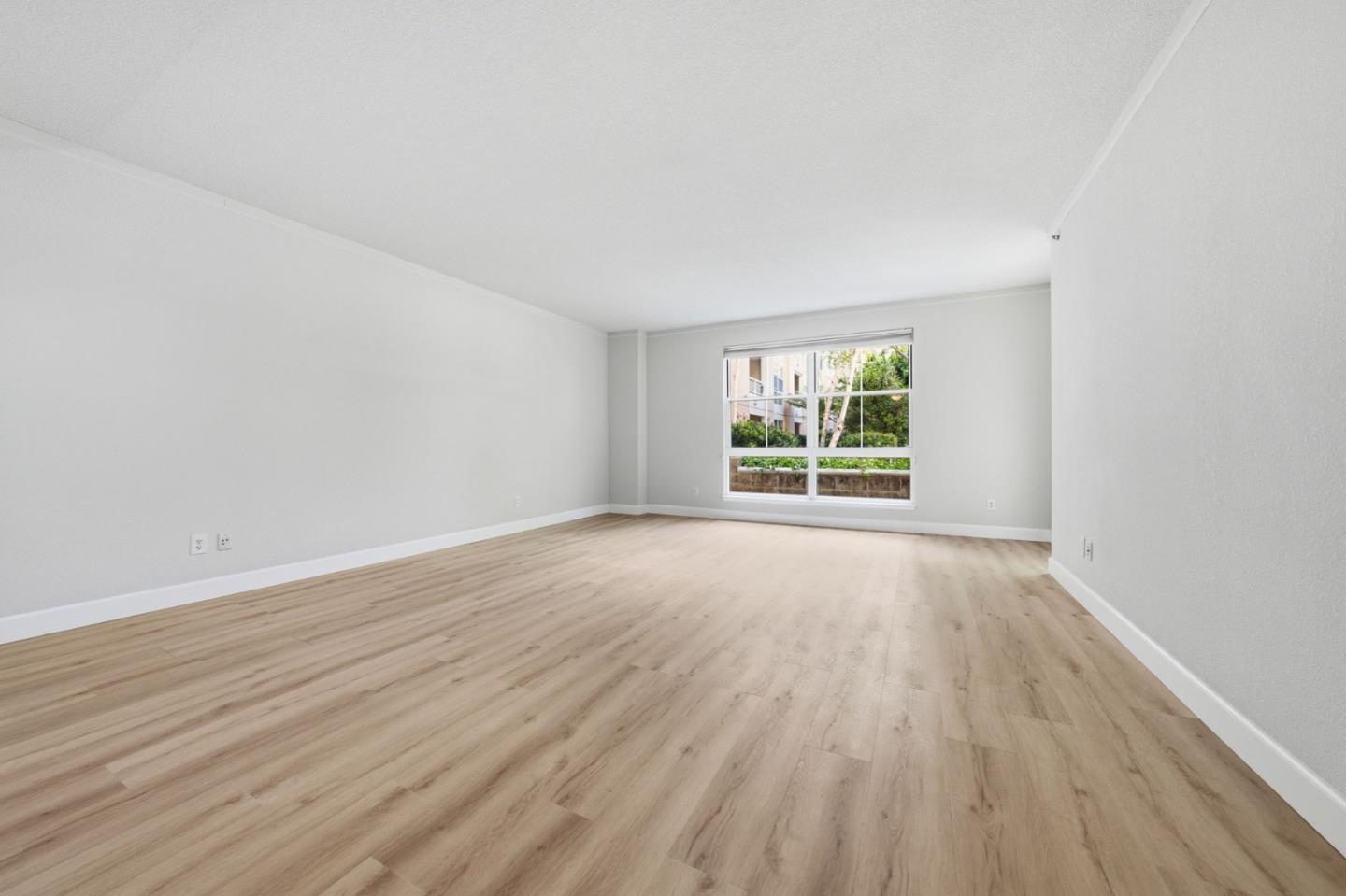 Detail Gallery Image 21 of 67 For 20488 Stevens Creek Blvd #1114,  Cupertino,  CA 95014 - 1 Beds | 1 Baths