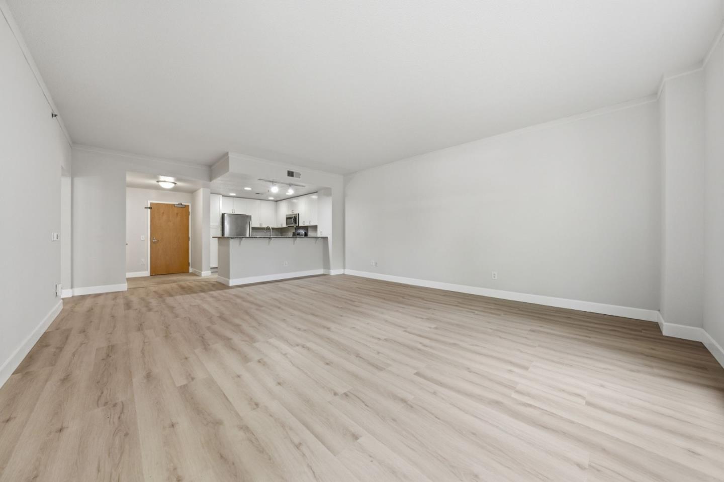 Detail Gallery Image 23 of 67 For 20488 Stevens Creek Blvd #1114,  Cupertino,  CA 95014 - 1 Beds | 1 Baths