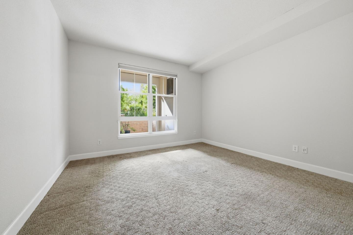 Detail Gallery Image 33 of 67 For 20488 Stevens Creek Blvd #1114,  Cupertino,  CA 95014 - 1 Beds | 1 Baths