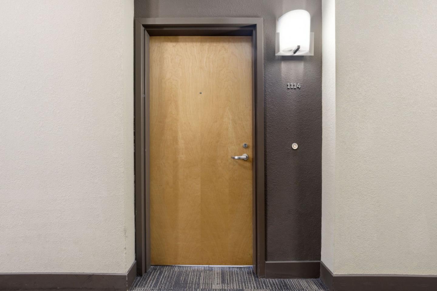 Detail Gallery Image 5 of 67 For 20488 Stevens Creek Blvd #1114,  Cupertino,  CA 95014 - 1 Beds | 1 Baths