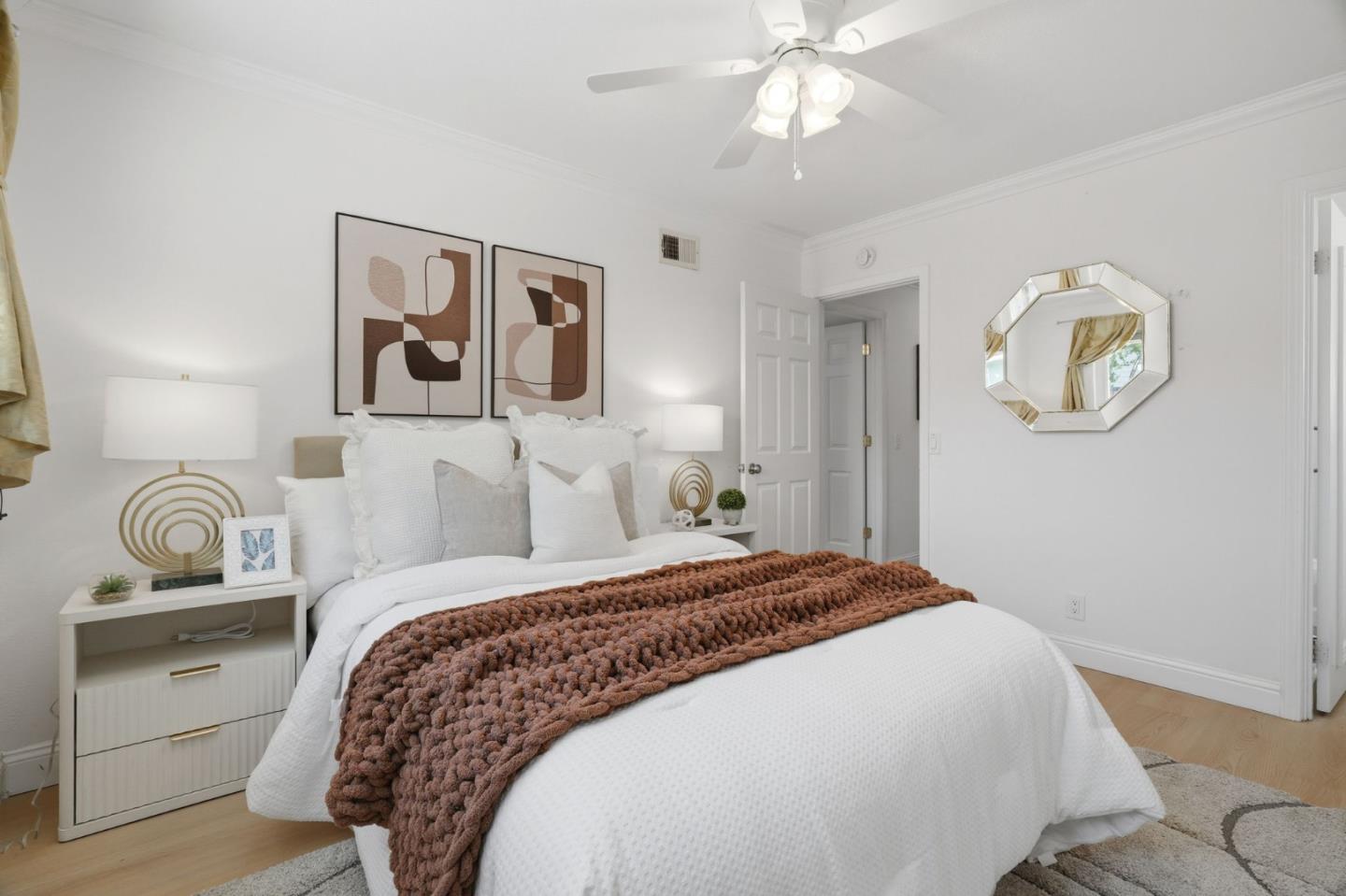 Detail Gallery Image 18 of 44 For 124 & 126 Camellia Ter, Los Gatos,  CA 95032 - 5 Beds | 3 Baths