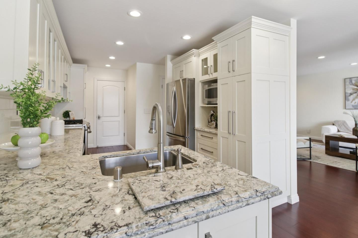 Photo #11: ML82041367 Listing: Photo #11