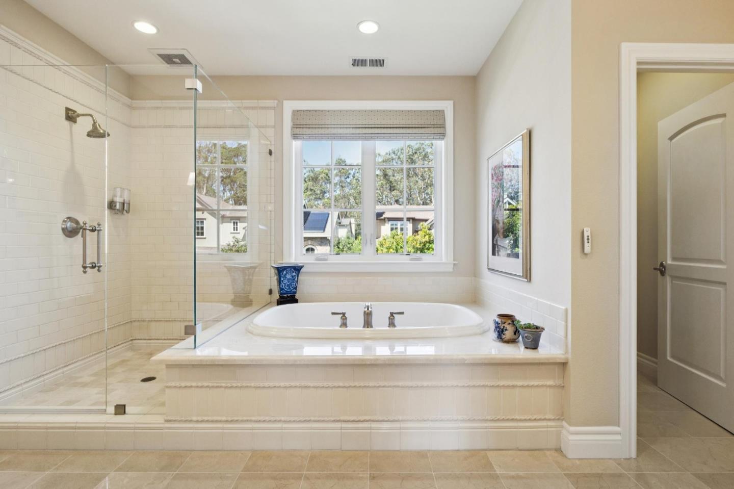 Detail Gallery Image 29 of 57 For 107 Carnoustie Dr, Half Moon Bay,  CA 94019 - 4 Beds | 3 Baths