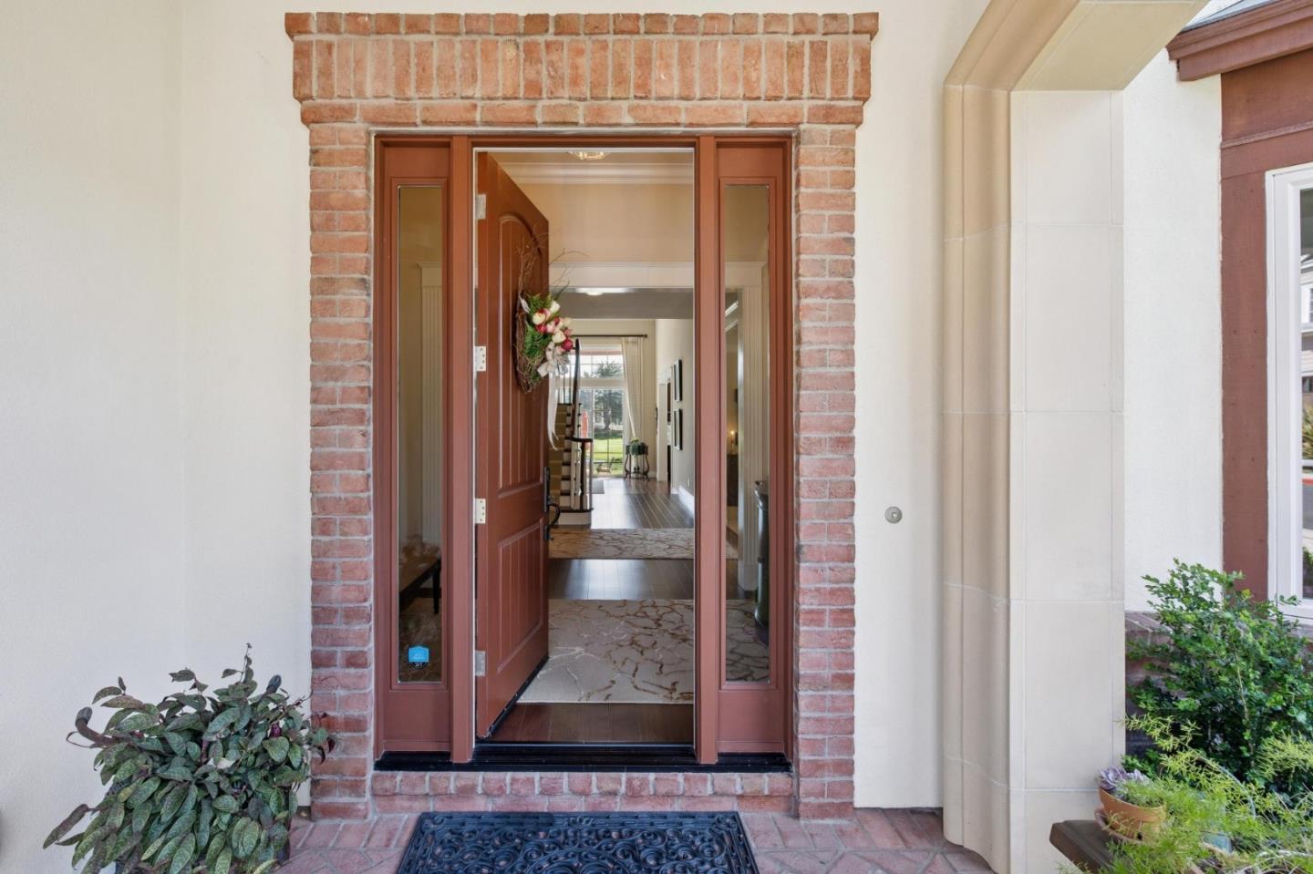 Detail Gallery Image 4 of 57 For 107 Carnoustie Dr, Half Moon Bay,  CA 94019 - 4 Beds | 3 Baths