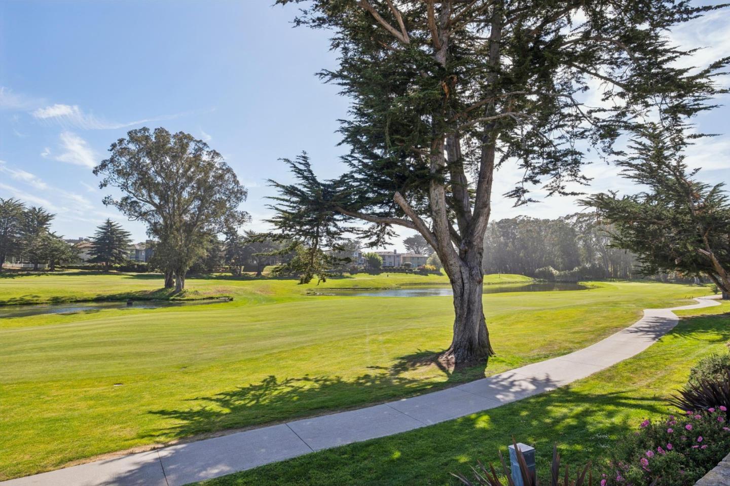 Detail Gallery Image 45 of 57 For 107 Carnoustie Dr, Half Moon Bay,  CA 94019 - 4 Beds | 3 Baths