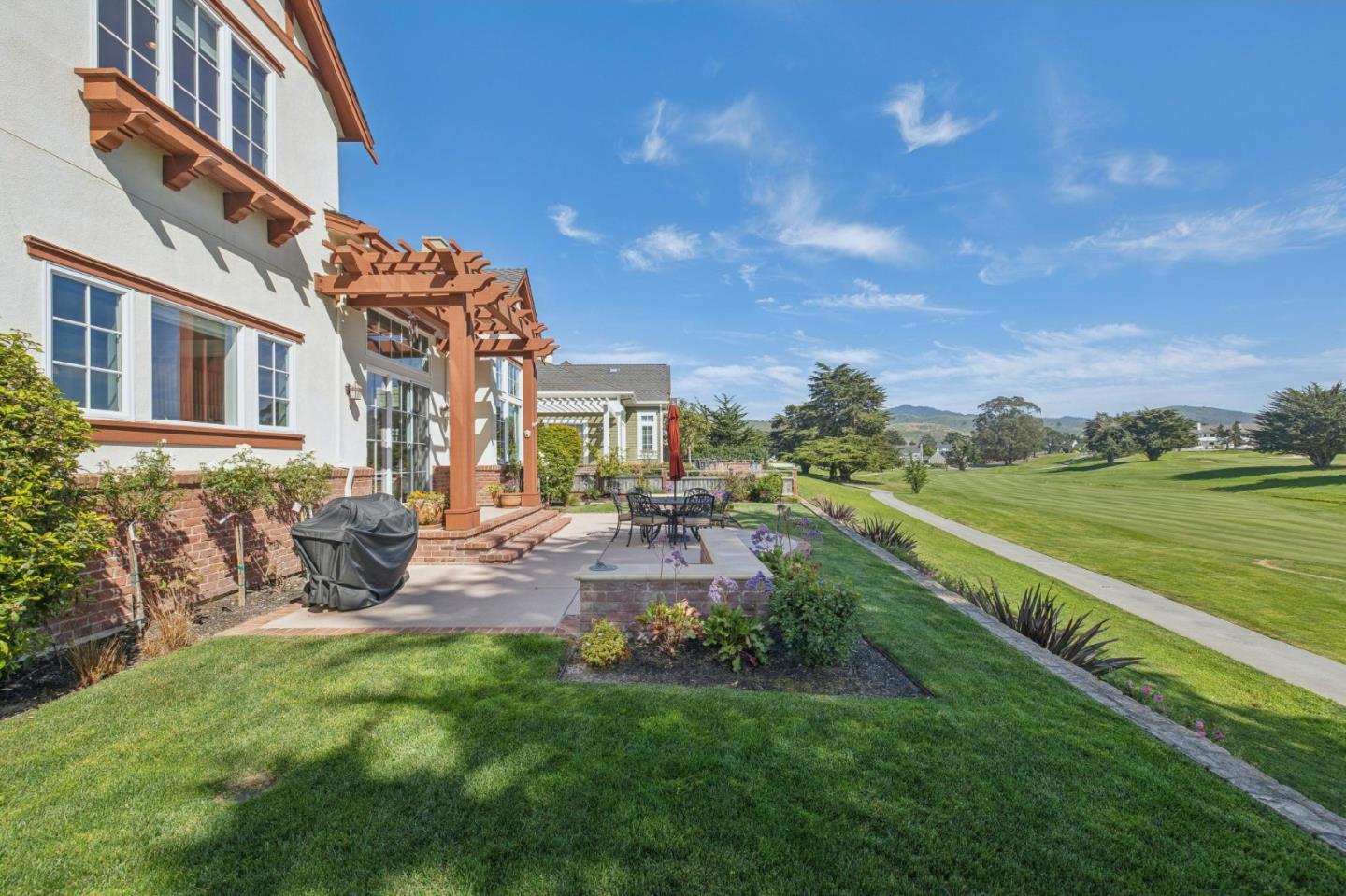 Detail Gallery Image 46 of 57 For 107 Carnoustie Dr, Half Moon Bay,  CA 94019 - 4 Beds | 3 Baths