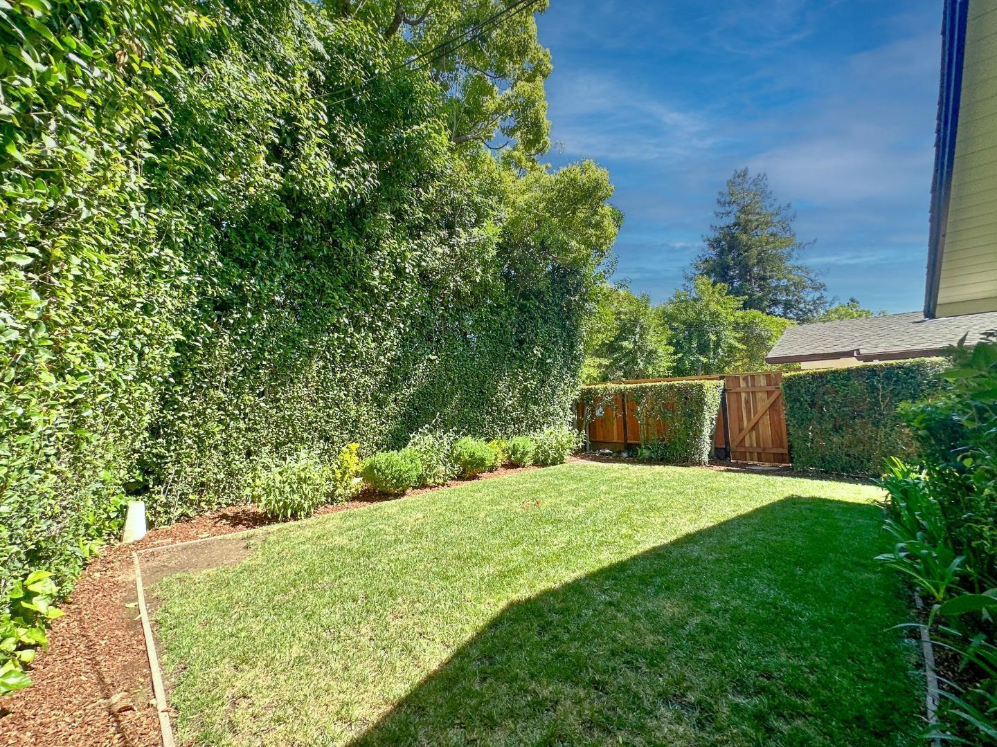 Detail Gallery Image 41 of 43 For , Los Gatos,  CA 95032 - – Beds | – Baths