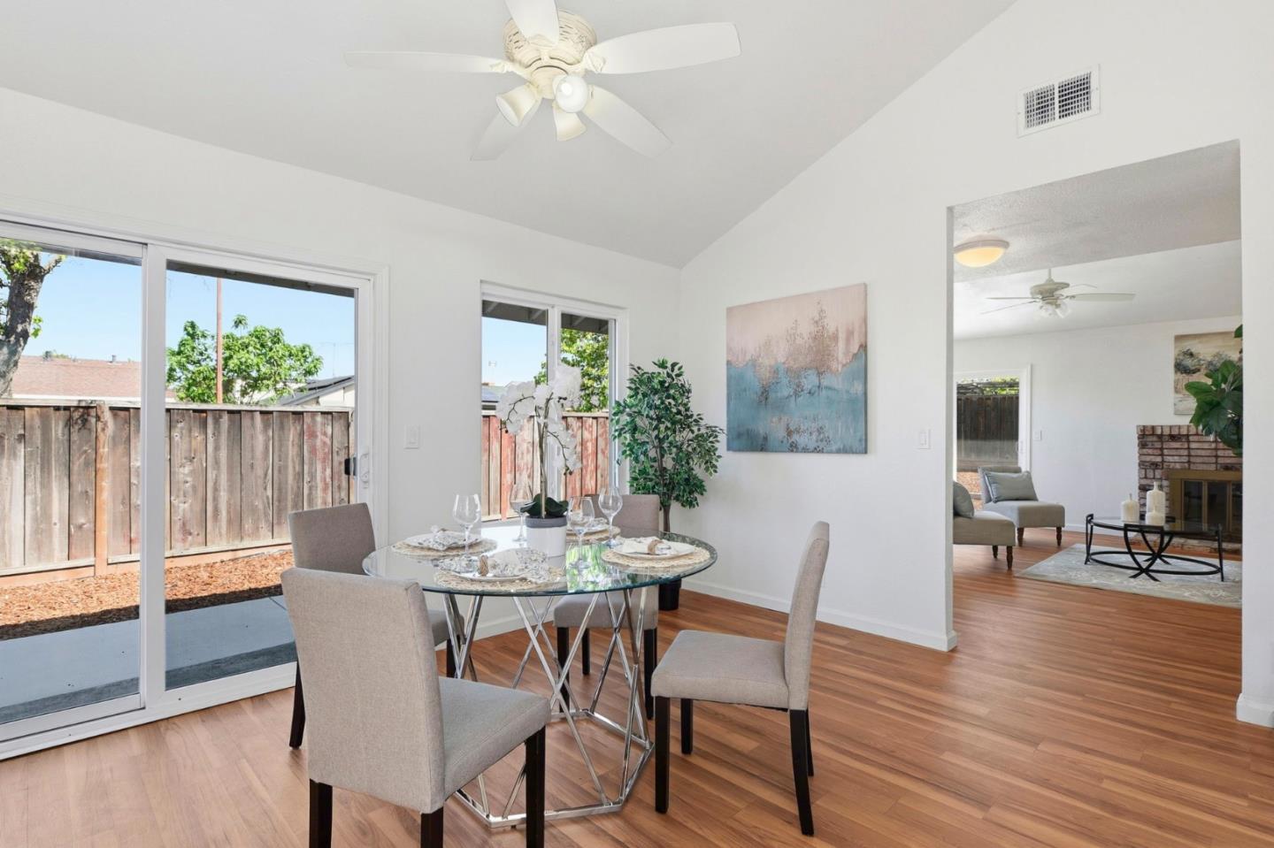 Detail Gallery Image 13 of 34 For 2186 Bikini Ave, San Jose,  CA 95122 - 4 Beds | 2 Baths